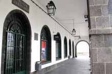 Mulher internada na psiquiatria após matar irmão à facada