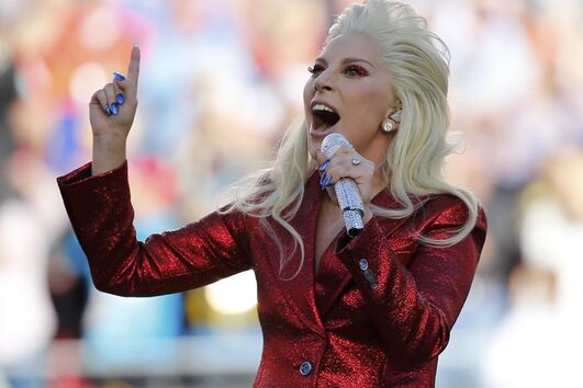 Lady Gaga, hino, EUA, Super Bowl, Beyoncé, futebol americano