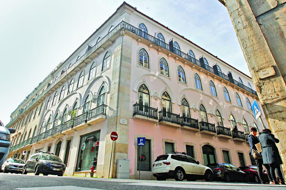 Renascença, Buraca, Chiado, rádio, media