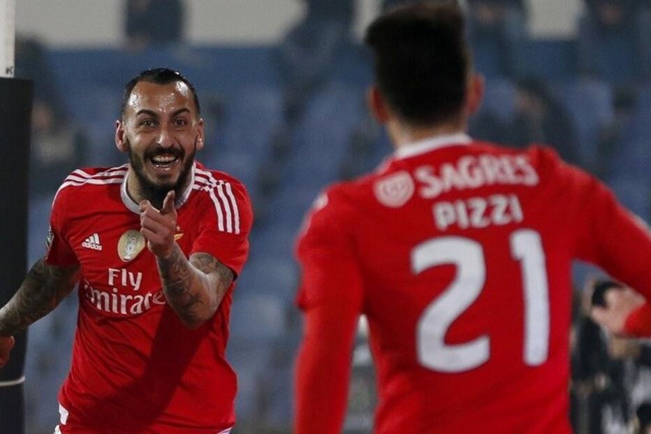 Mitroglou, Benfica