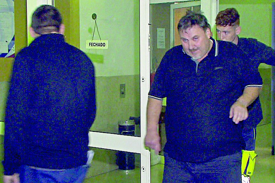 ‘Burlões do alcatrão’ em hotel de 4 estrelas 