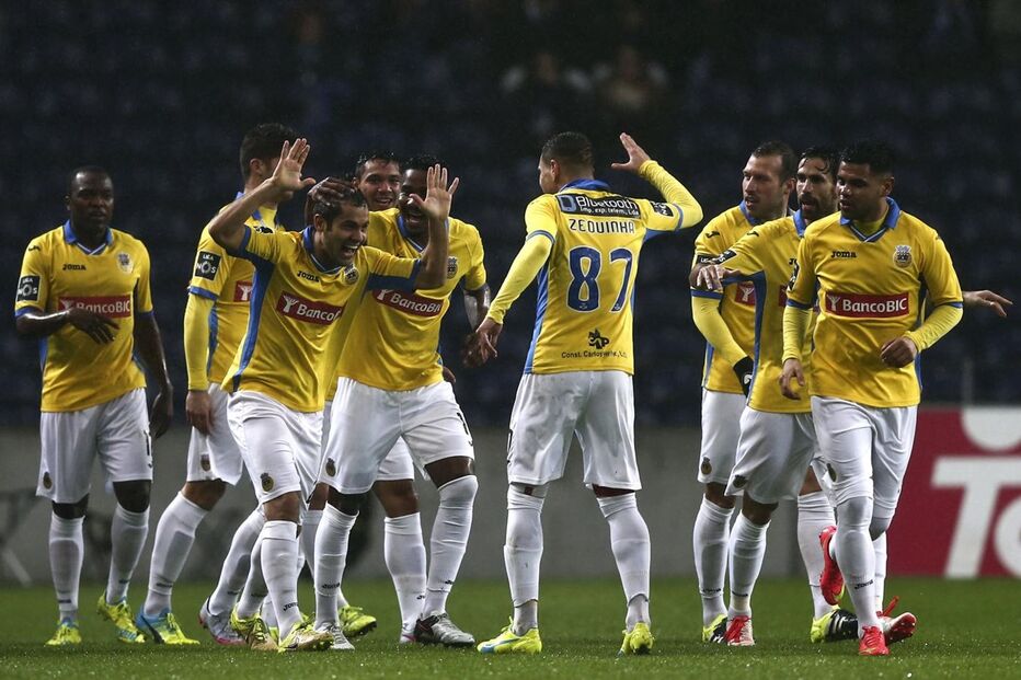 Arouca, FC Porto, Walter González, Vincent Aboubakar, Benfica, Sporting, futebol