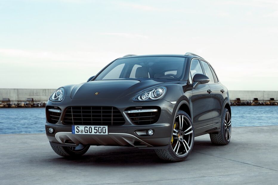 10-02-2016_15_31_59 Porsche Cayenne Turbo.jpg