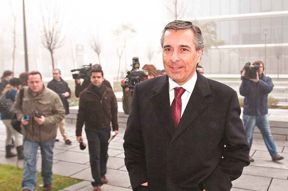 12-02-2016_00_43_13 13 pj veiga carregosa.jpg