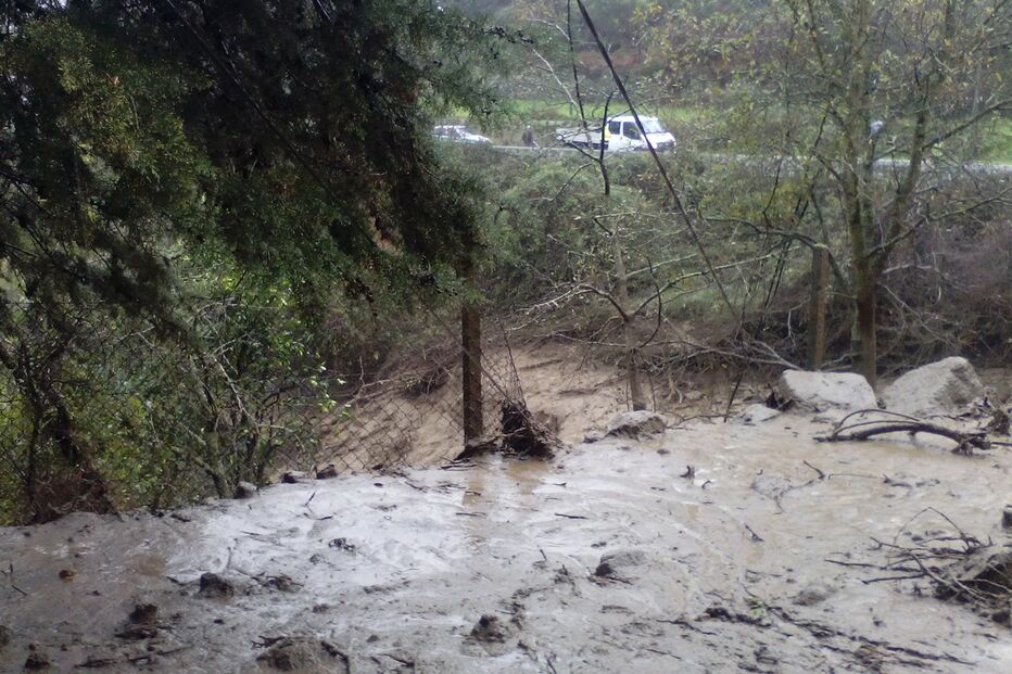 mau tempo, deslizamento de terras, Resende