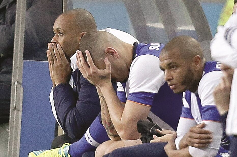 Maicon castigado com empréstimo  