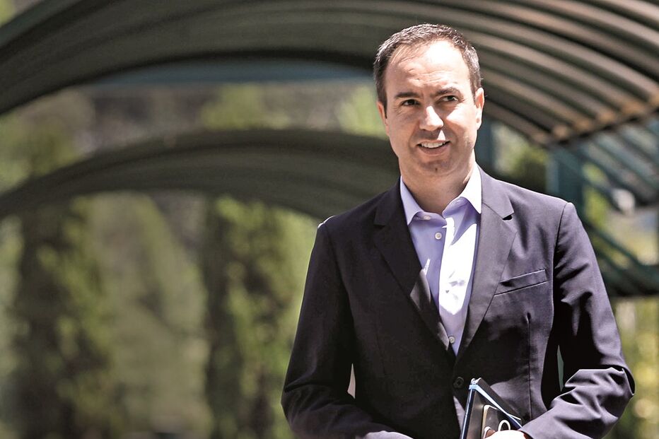 Salvador, dívidas, empresas, falência, negócios, Sporting Clube de Braga, presidente,Britalar