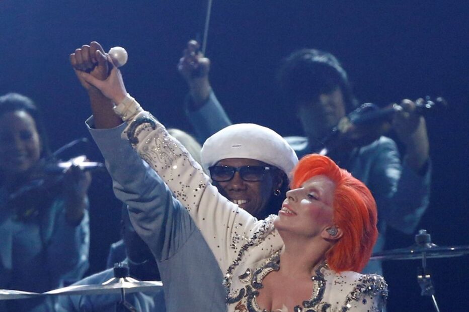 Lady Gaga, David Bowie, Grammy, música, Glenn Frey, Maurice White, B.B. King