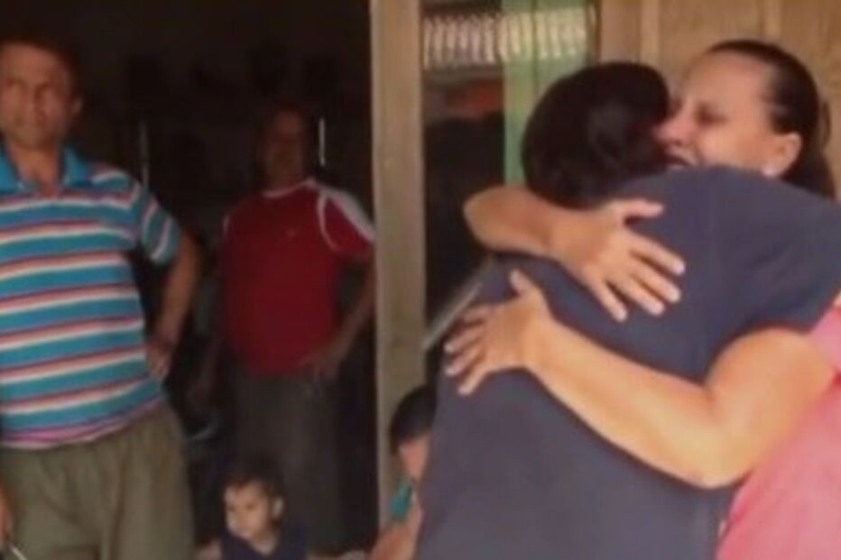 Adoção, Priscilla Gianeccini, Zenaide Lopes, Santa Catarina, Brasil, Balneário Barra do Sul