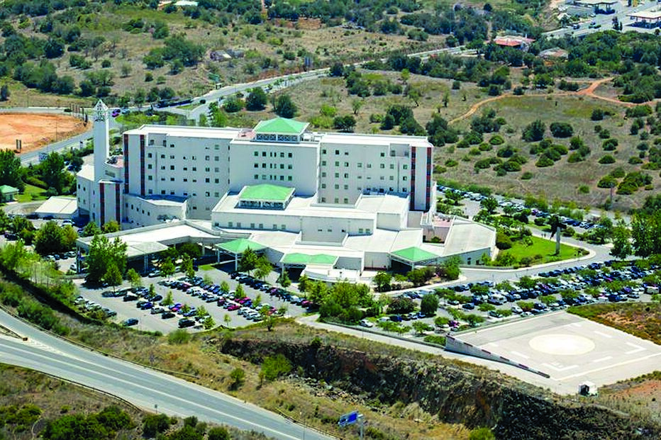 saúde, Administração do Centro Hospitalar, Isilda Gomes, João Moura Reis