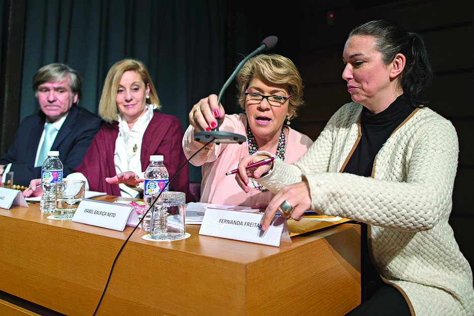 Lei da eutanásia divide médicos 