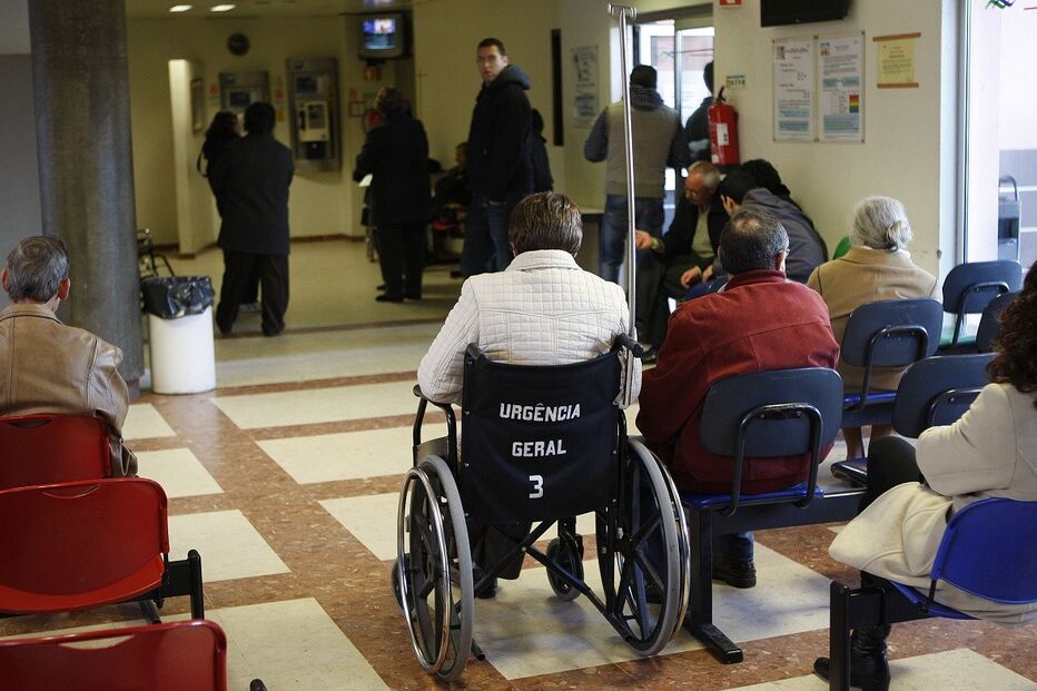 Serviço Nacional de Saúde, saúde, questões sociais, hospitais, região, consultas