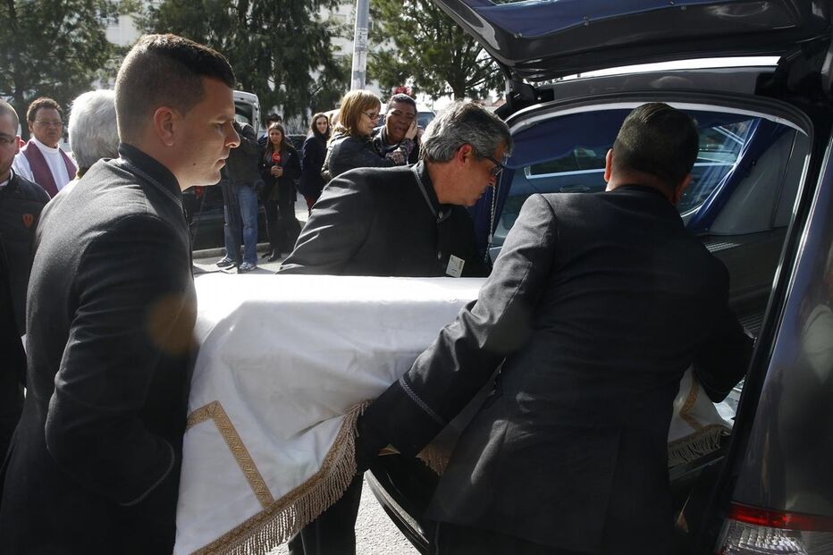 Caxias, Viviane Lima, Rio de Mouro