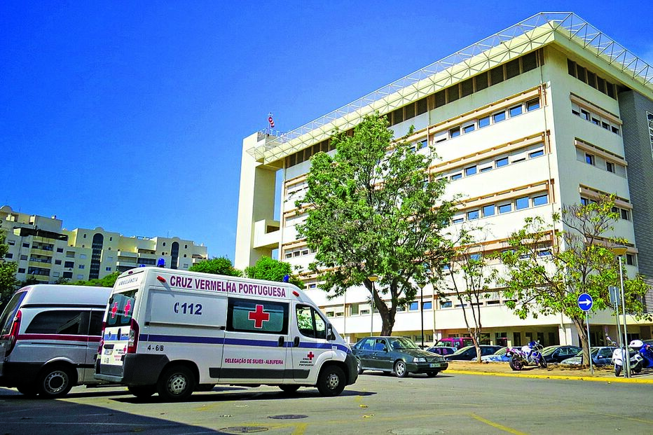 hospital, idosa, miséria, roída, ratos, pobreza, faro, algarve, olhão