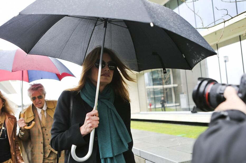 Bárbara Guimarães, Dinis, Carlota, Manuel Maria Carilho, Facebook, comunicado