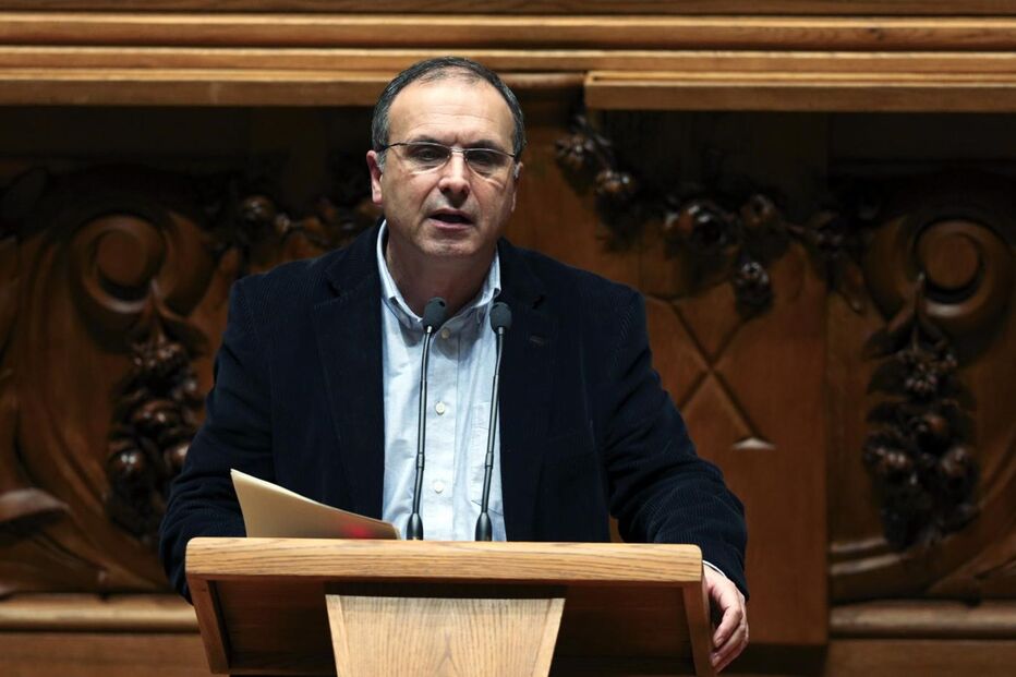 PCP, Francisco Lopes, governador do Banco de Portugal, Banco de Portugal, Carlos Costa, política