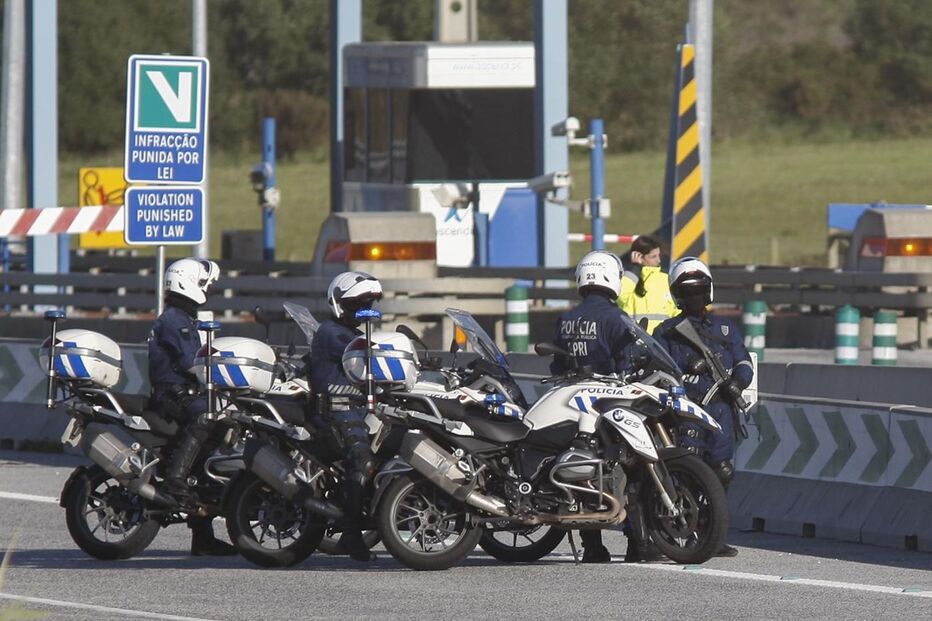 Sintra, assalto, carinha de valores, morte, gang, fuga, Audi, Citroën C3