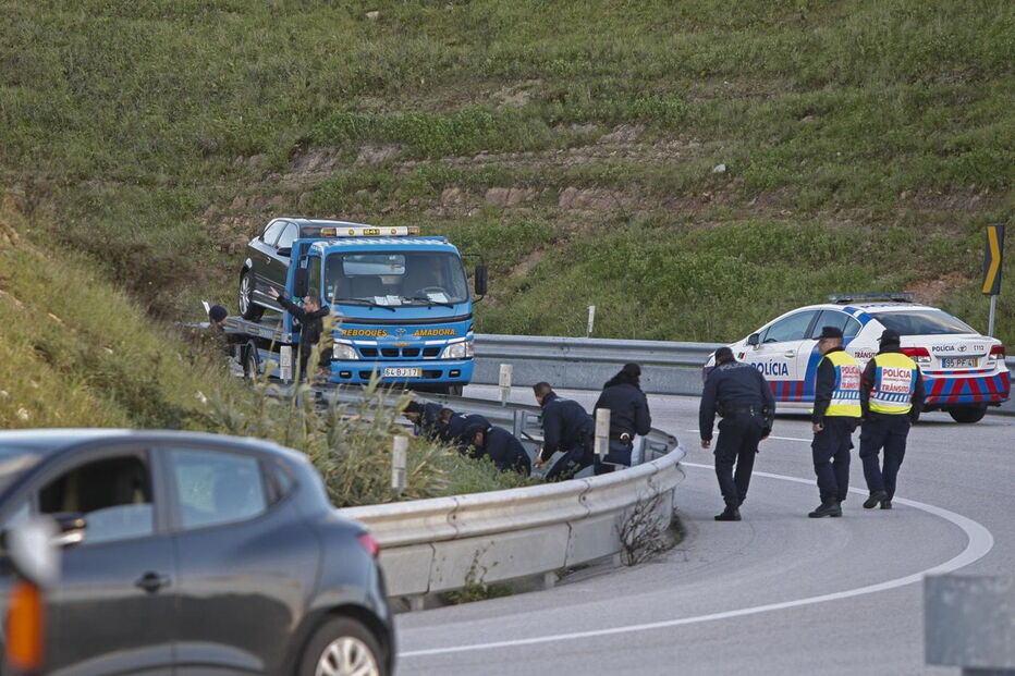 Sintra, Lourel, assalto