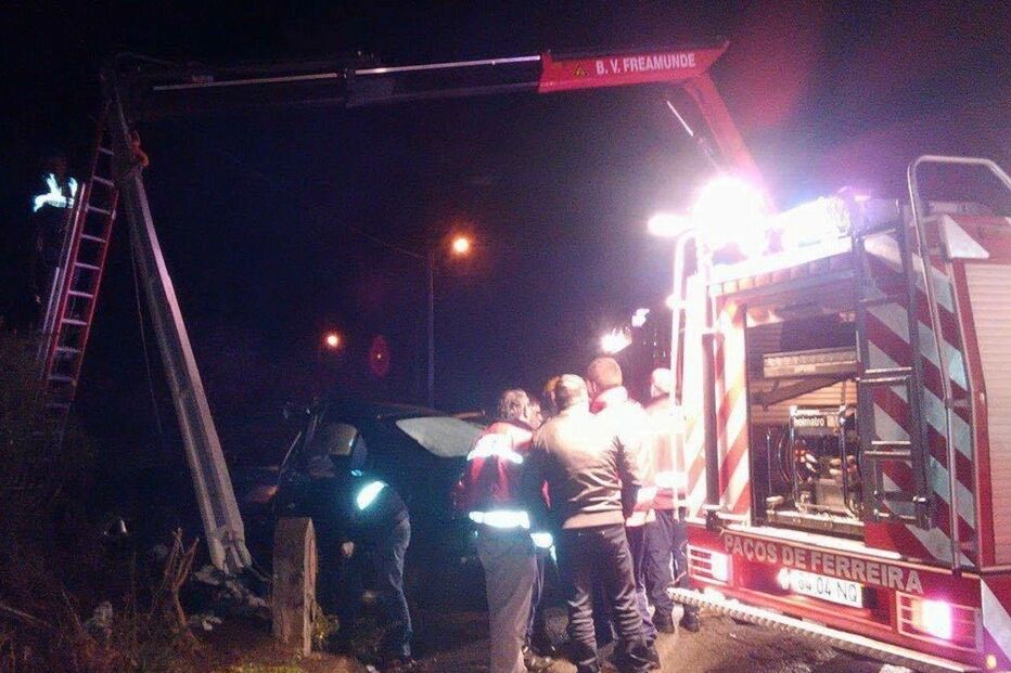 despiste, poste, acidente