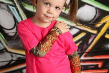 Tera Christianson, TotTude, tatuagens, crianças, roupa