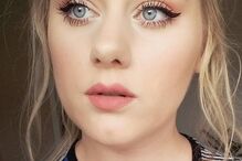 sósia, Adele, Ellinor Hellborg