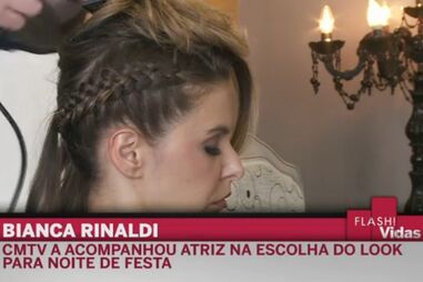 Veja Bianca Rinaldi a escolher o look para a festa