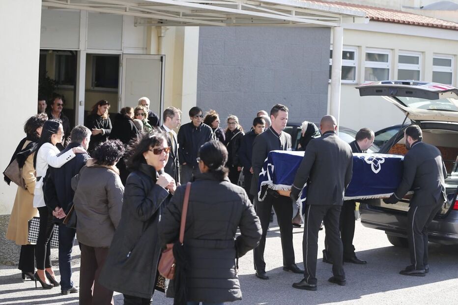Funeral, A16, João Carlos Silva