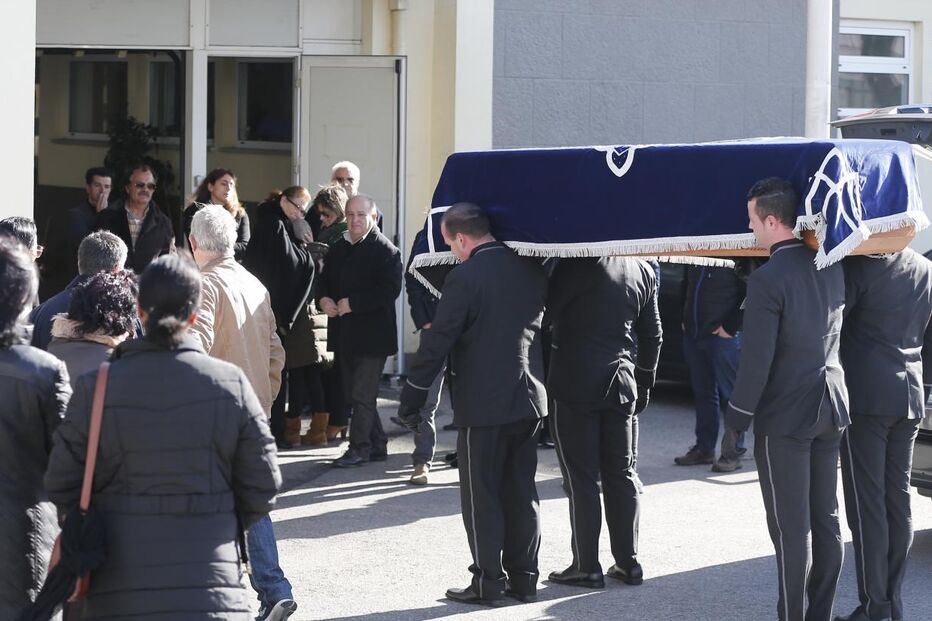 Funeral, A16, João Carlos Silva