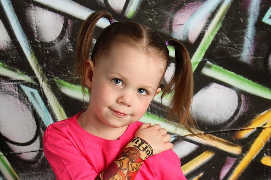 Tera Christianson, TotTude, tatuagens, crianças, roupa