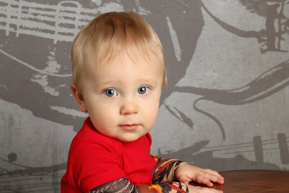 Tera Christianson, TotTude, tatuagens, crianças, roupa