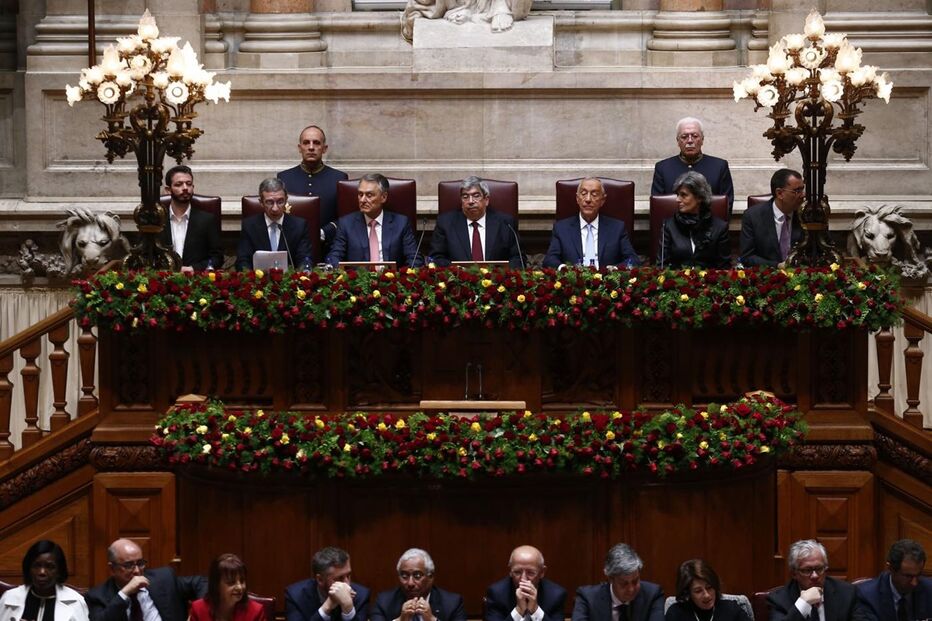 assembleia, tomada de posse