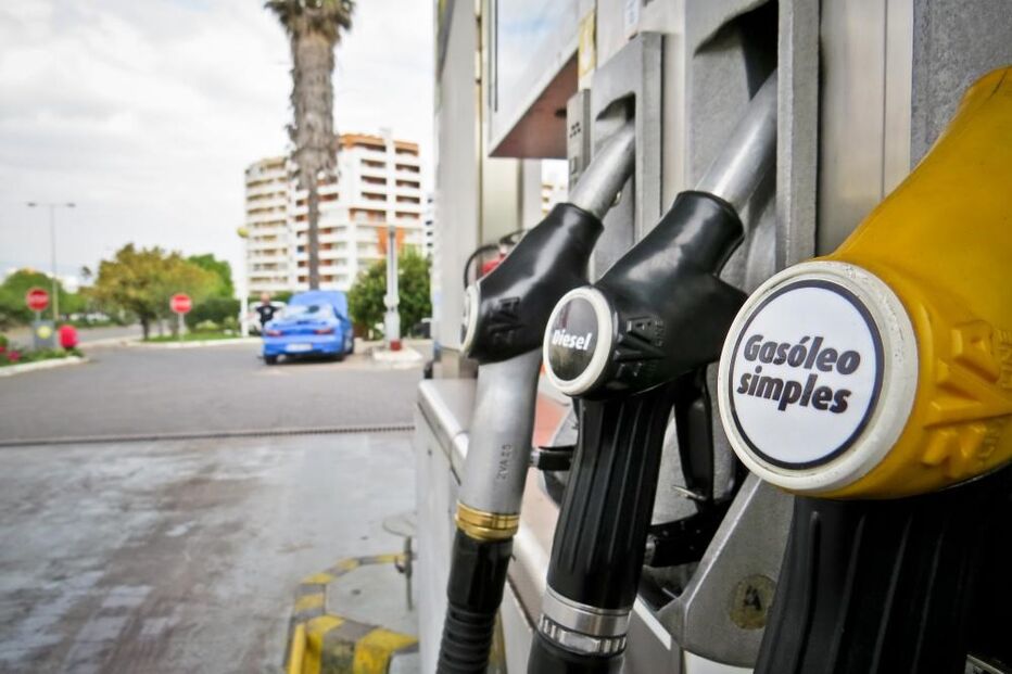 Associação Portuguesa de Empresas Petrolíferas, APETRO, gasóleo, gasolina, vendas, economia, negócios e finanças, energia