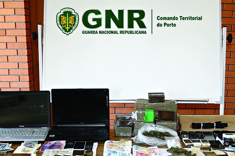 GNR, granadas, militares, grupos, redes, tráfico, Núcleo de Investigação Criminal, Santo Tirso, droga, cocaína