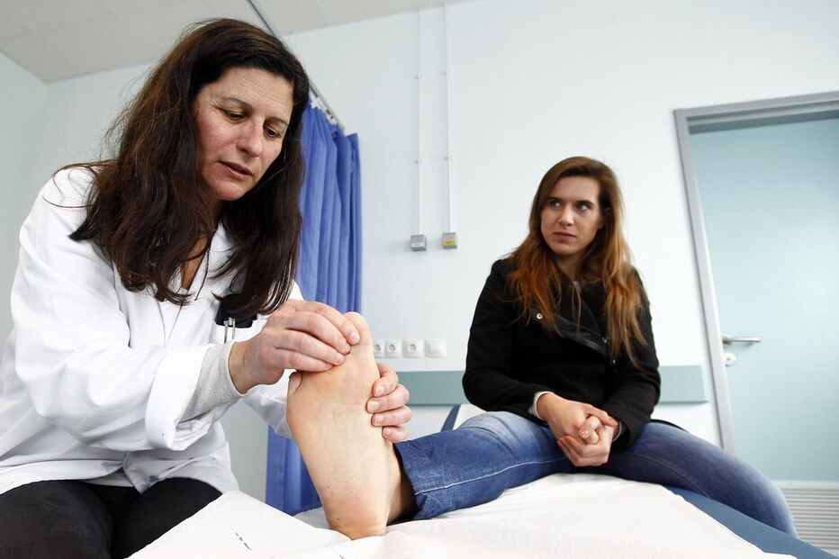 Joanetes, dedos, genética, saltos, dedo, deformação, proeminência