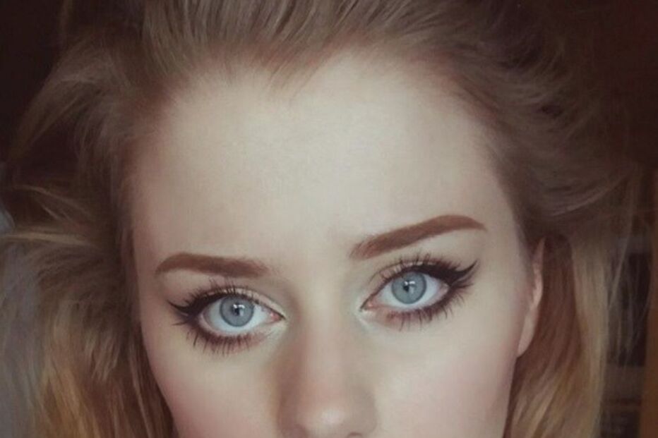 sósia, Adele, Ellinor Hellborg