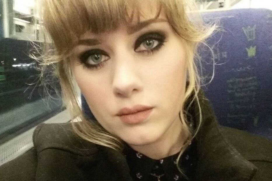 sósia, Adele, Ellinor Hellborg