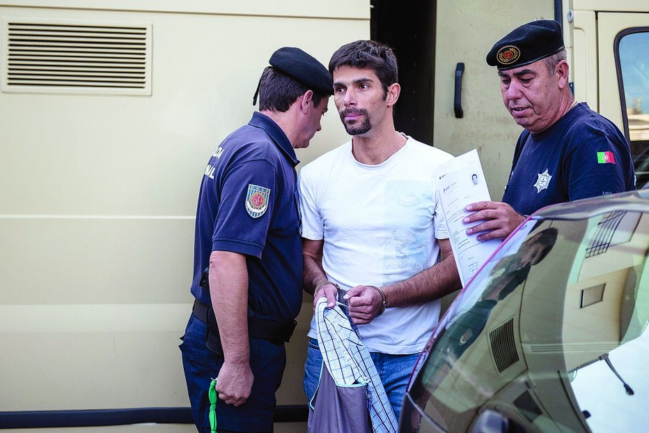 polícia marítima, Paulo Guimar, condenação, sequestro, filha, agente, Algarve, Maria Alice, Évora, Tavira, Maria Dolores, Bélgica