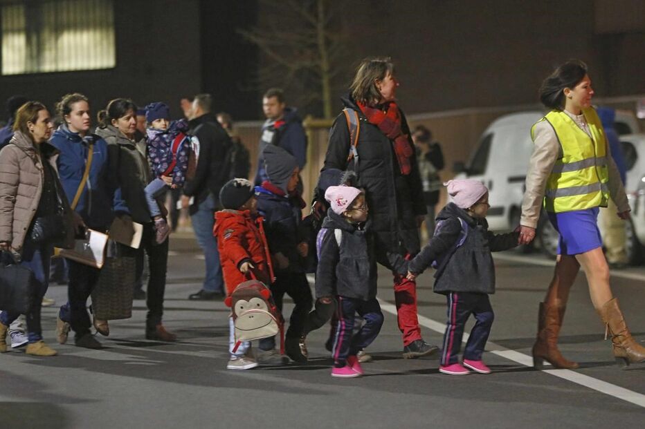 Forest, Polícia, Escolas, Evacuação