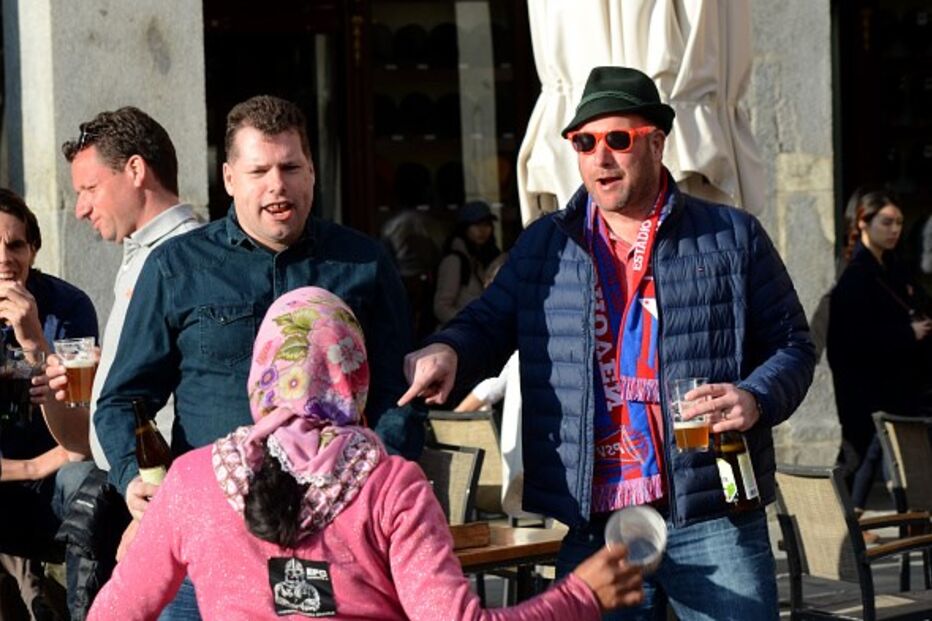 16-03-2016_12_40_38 adeptos psv.jpg