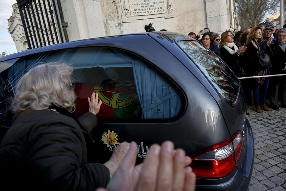 funeral, nicolau Breyner