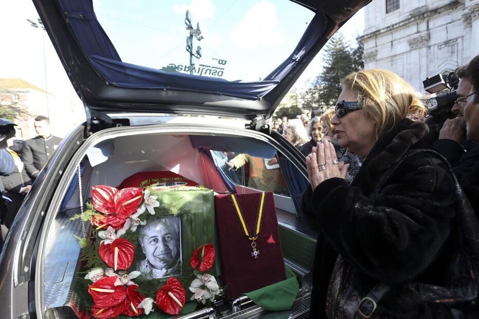 funeral, nicolau Breyner