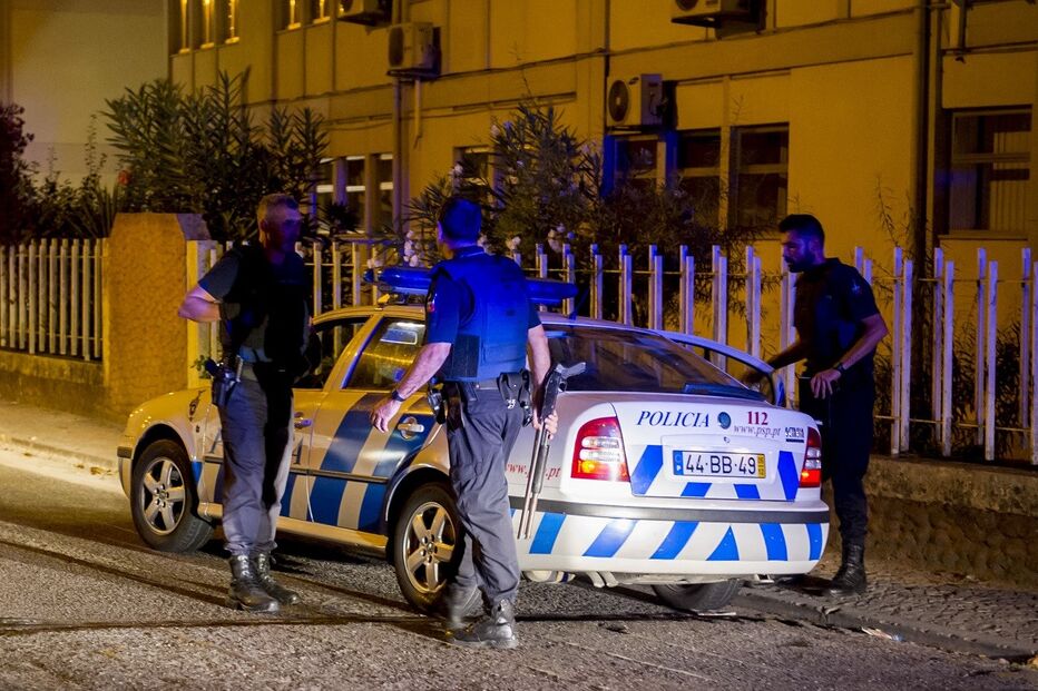 17-03-2016_00_36_24 14 nac foto telemovel.jpg