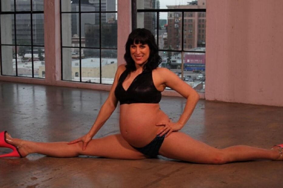 jill maclean, instagram, dança do varão, pole dance, grávida, dançarina