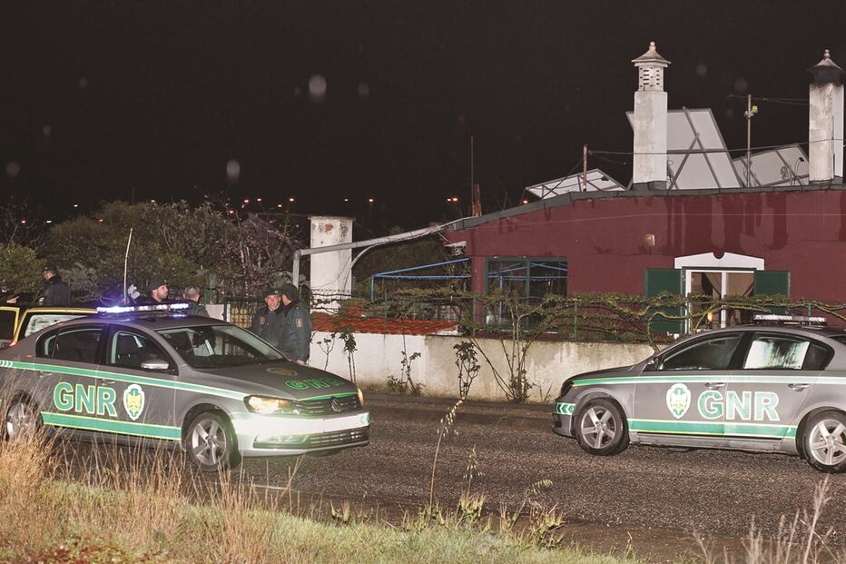 Mata para proteger família 