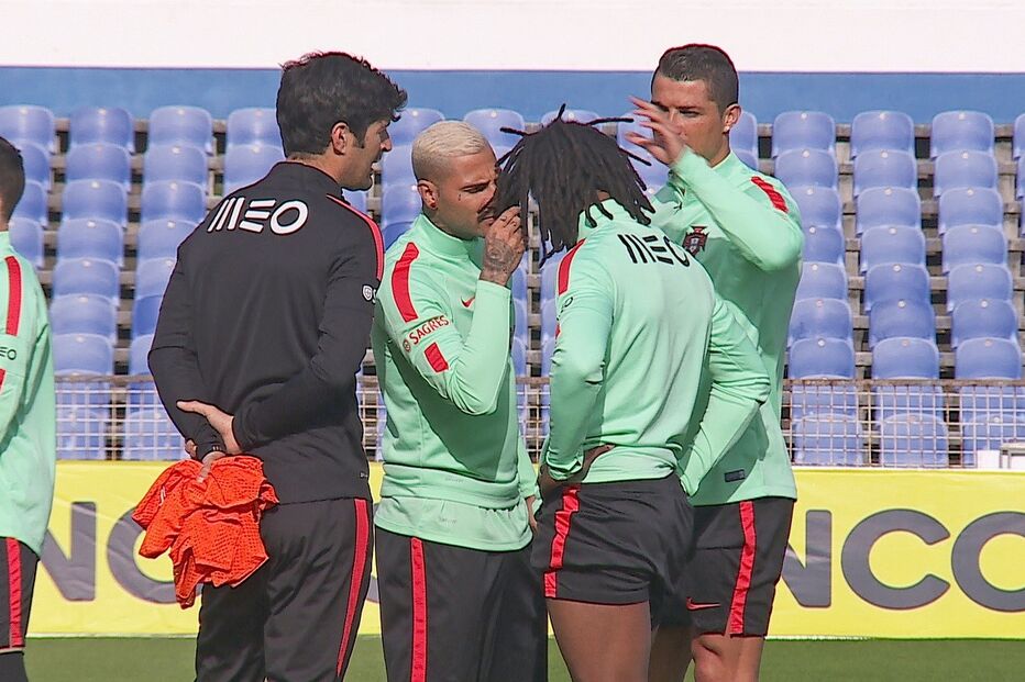 27-03-2016_22_10_19 37 ronaldo aprova cabelo.jpg