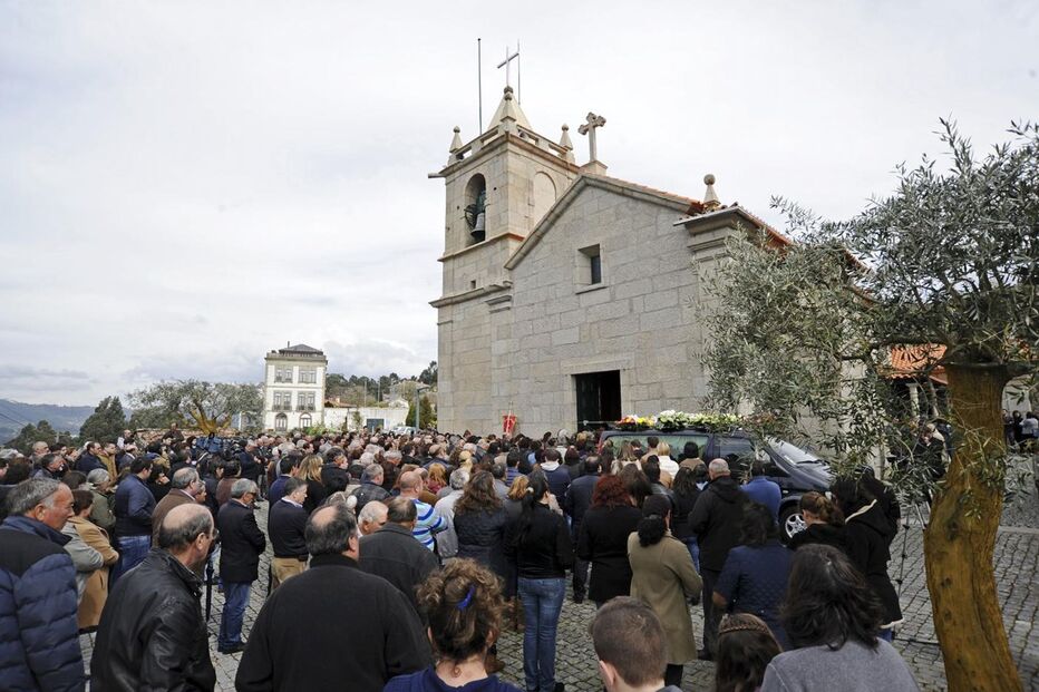 França, acidente, funerais, Moulins, portugueses