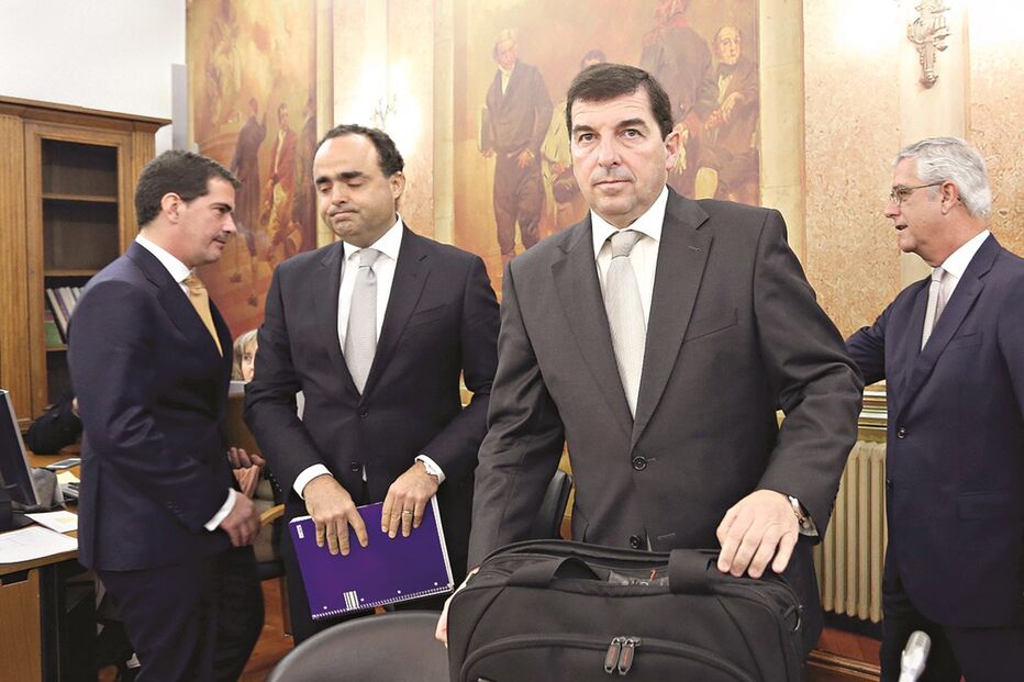 Fundo de Resolução, Banco de Portugal, Novo Banco, Sérgio Monteiro, Bruxelas, BCP