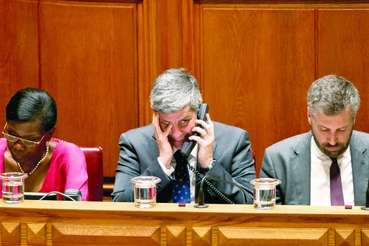 irs, ordenados, economia, mário centeno