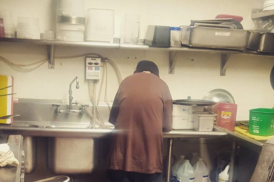 Sem-abrigo, Cesia Abigail, Abis Cafe, Minneapolis, EUA, Estados Unidos