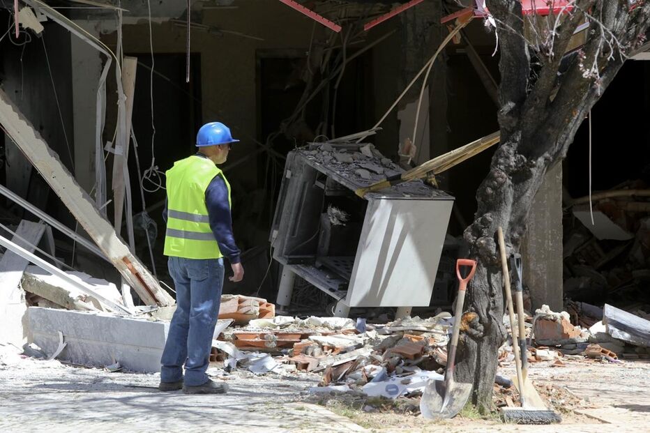 Caixa multibanco, explosão, Seixal